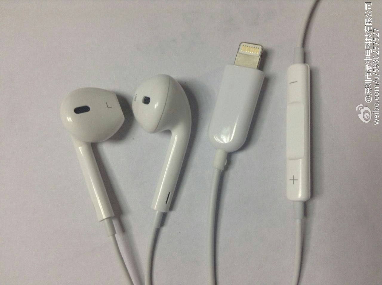 apple-iphone7-earpods4