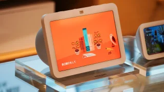 Amazon、新型スマートディスプレイ「Echo Show 8」「Echo Show 11」を